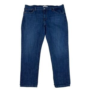 Levis Boyfriend Jeans Womens 34 Blue Denim Straight Leg Mid Rise Dark Wash